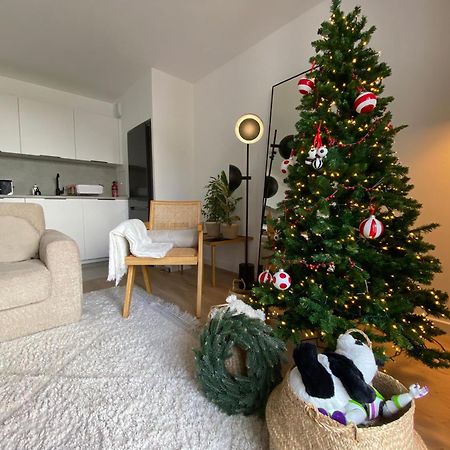 Disneyland Minimalist Lifestyle - 5 Pax Apartment Serris Exterior photo